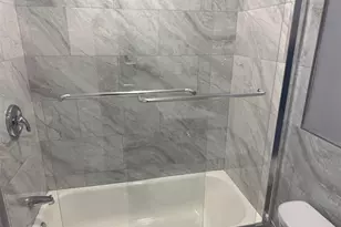 1035 Montauk Hwy, Copiague, NY 11726 - Photo 7