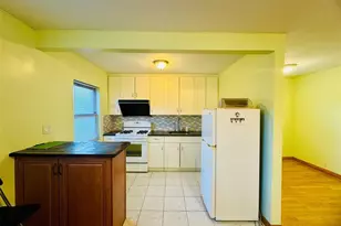 196-58 69th Ave, Fresh Meadows, NY 11365 - Photo 7