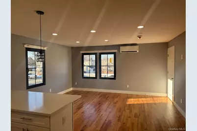 1035 Montauk Highway #6, Copiague, NY 11726 - Photo 1