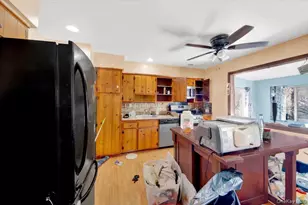 31 Allison Ave, Newburgh, NY 12550 - Photo 11