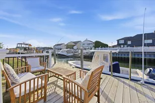 41 Stillwater Ave, Massapequa, NY 11758 - Photo 29