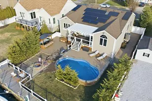 41 Stillwater Ave, Massapequa, NY 11758 - Photo 33