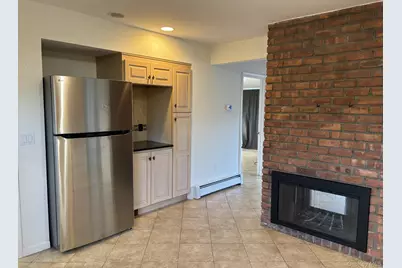 26 Polo Lane, Westbury, NY 11590 - Photo 3