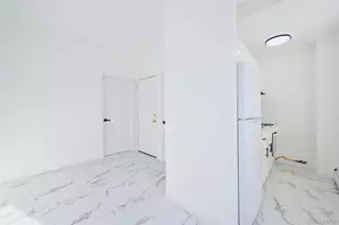 918 E 165th St, Bronx, NY 10459 - Photo 17