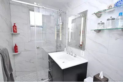 281 Garth Road #A5L, Scarsdale, NY 10583 - Photo 29