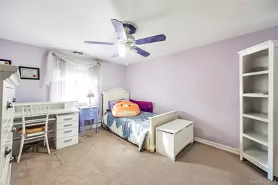 17 Wall Street, Port Jefferson Station, NY 11776 - Photo 43