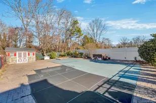 17 Wall St, Port Jefferson Station, NY 11776 - Photo 11