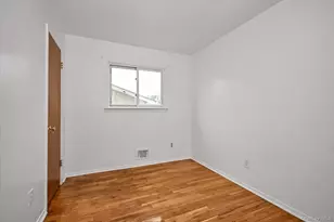 130-20 142nd St, Jamaica, NY 11436 - Photo 7