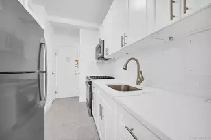 9 Fordham Hill Oval, Bronx, NY 10468 - Photo 5