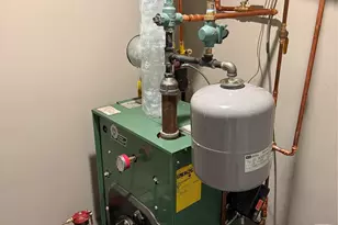 1068 Connetquot Ave, Central Islip, NY 11722 - Photo 15