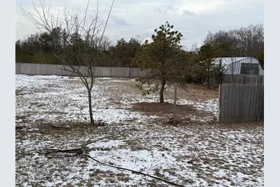 1068 Connetquot Avenue, Central Islip, NY 11722 - Photo 29