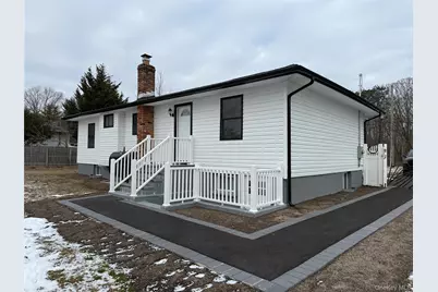 1068 Connetquot Avenue, Central Islip, NY 11722 - Photo 27