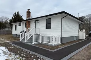 1068 Connetquot Ave, Central Islip, NY 11722 - Photo 27