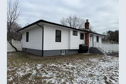 1068 Connetquot Avenue, Central Islip, NY 11722 - Photo 25