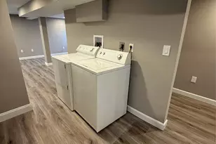 1068 Connetquot Ave, Central Islip, NY 11722 - Photo 19