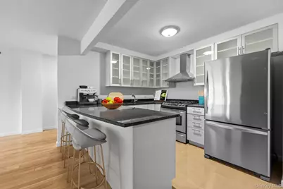 30-80 21st Street #6C, Astoria, NY 11102 - Photo 5