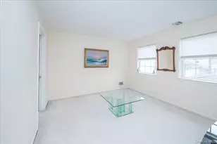 205 Windwatch Dr, Hauppauge, NY 11788 - Photo 35