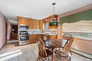 18 Barry Ln, Syosset, NY 11791 - Photo 13