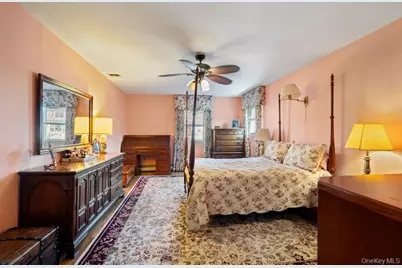 18 Barry Lane, Syosset, NY 11791 - Photo 27