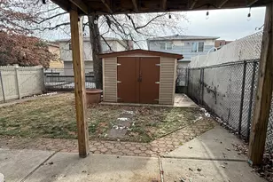 878 Rensselaer Ave, New York, NY 10309 - Photo 29