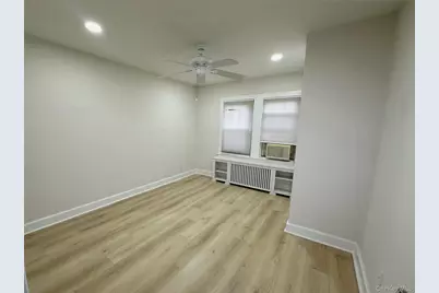 [Address not provided], Hicksville, NY 11801 - Photo 9