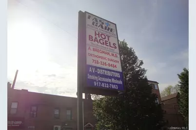 79-07 Metropolitan Avenue, Middle Village, NY 11379 - Photo 15
