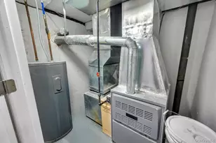 245 Stone St, Elmont, NY 11003 - Photo 43