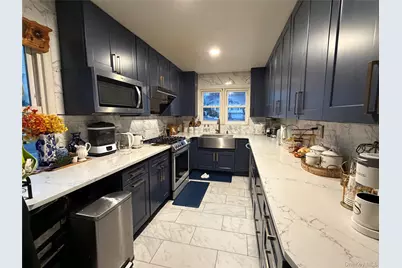 43 Valerie Drive, Yonkers, NY 10703 - Photo 3