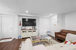 22 Narcissus Dr, Mahopac, NY 10541 - Photo 5