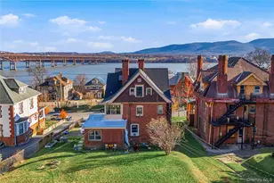 415 Grand St, Newburgh, NY 12550 - Photo 17