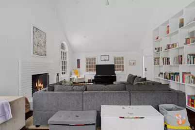 1008 Middle Line Hwy, Sag Harbor, NY 11963 - Photo 3