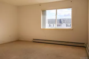 241 Tamerisk Ln, New Windsor, NY 12553 - Photo 37