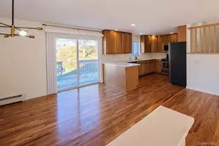 241 Tamerisk Ln, New Windsor, NY 12553 - Photo 5