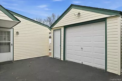816 Merillon Avenue, Westbury, NY 11590 - Photo 27