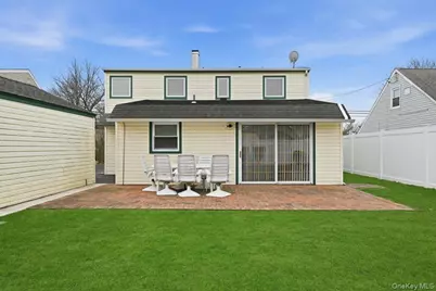 816 Merillon Avenue, Westbury, NY 11590 - Photo 31