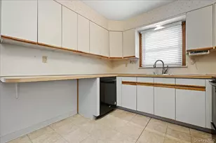 816 Merillon Ave, Westbury, NY 11590 - Photo 13