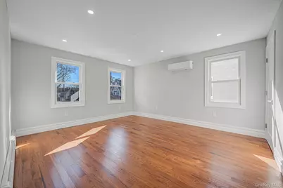 20 Colonial Road, Floral Park, NY 11001 - Photo 19