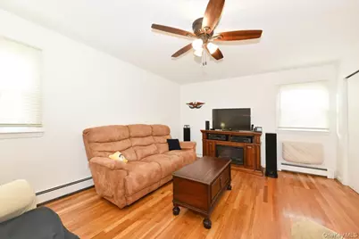 19 Sprague Drive, Valley Stream, NY 11580 - Photo 25