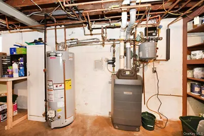 19 Sprague Drive, Valley Stream, NY 11580 - Photo 27