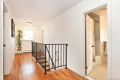 19 Sprague Drive, Valley Stream, NY 11580 - Photo 19