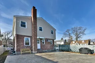 19 Sprague Dr, Valley Stream, NY 11580 - Photo 29