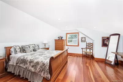 6 White Lane, Hampton Bays, NY 11946 - Photo 15