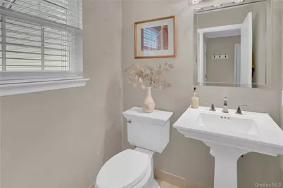 204 Erik Drive, East Setauket, NY 11733 - Photo 17