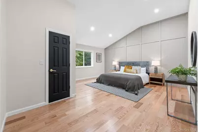 282 Vanderbilt Boulevard, Oakdale, NY 11769 - Photo 11