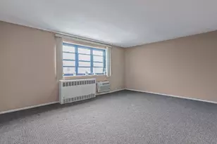 88-25 155th Ave, Howard Beach, NY 11414 - Photo 9