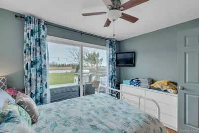 53 W End Avenue, East Quogue, NY 11942 - Photo 13