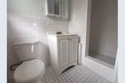 160 S Middle Neck Road #3C, Great Neck, NY 11021 - Photo 15