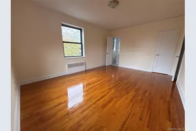 160 S Middle Neck Road #3C, Great Neck, NY 11021 - Photo 13