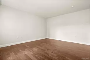 10 Byron Pl, Larchmont, NY 10538 - Photo 21