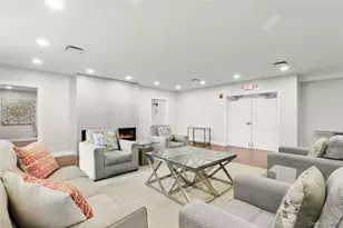 10 Byron Pl, Larchmont, NY 10538 - Photo 25